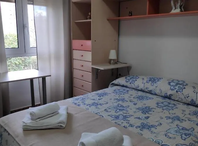 Апартаменти Carlos Iii Кордова