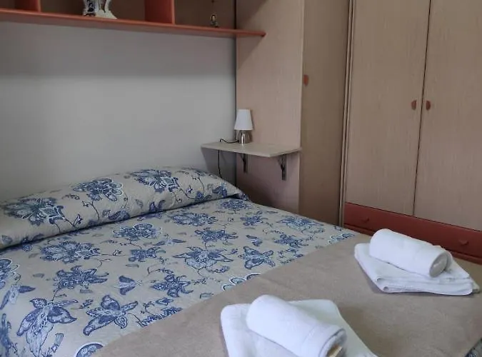 Carlos Iii Апартаменти *